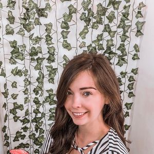 Meet your Posher, Jinnie